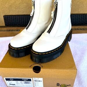 Dr Martens Jetta Sendal platform boot-Excellent Condition